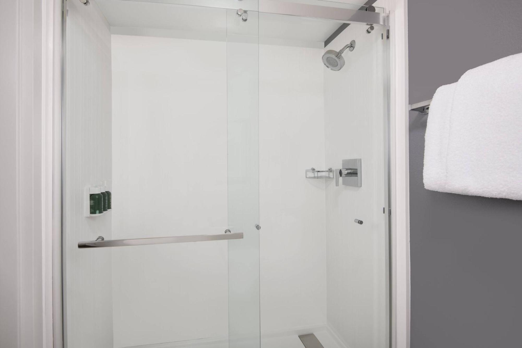 Courtyard By Marriott Augusta Hotel Екстериор снимка