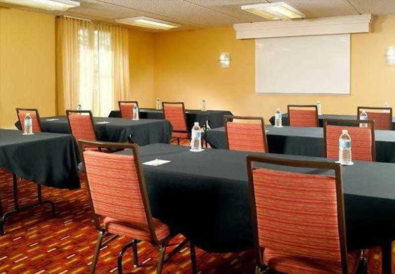 Courtyard By Marriott Augusta Hotel Екстериор снимка